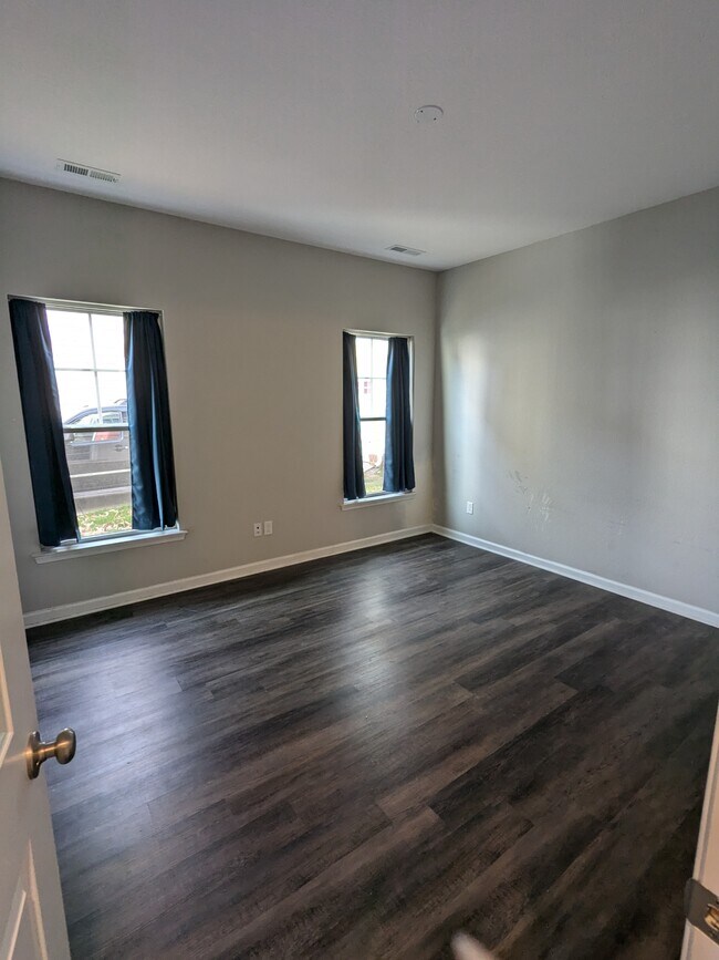 Photo - 126 Mizzen Quarter Loop