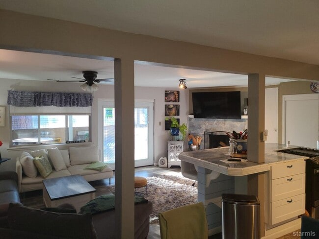 Photo - 1150 Fairway Ave