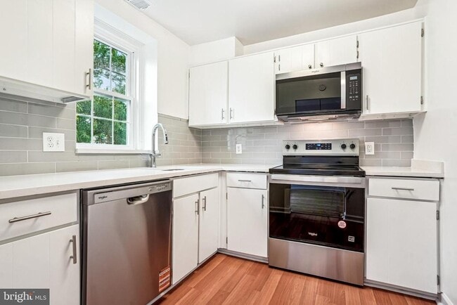 Photo - 4814 30th St S Apartment Unit C1