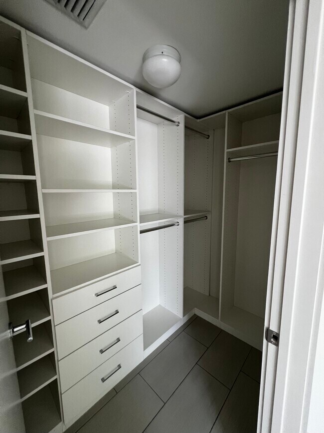 Photo - 440 NE 34th St Unit A4