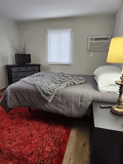 Photo - 1949 Miami St Unit upper