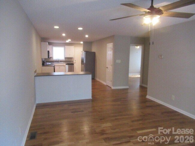 800 Horseshoe Lake Rd