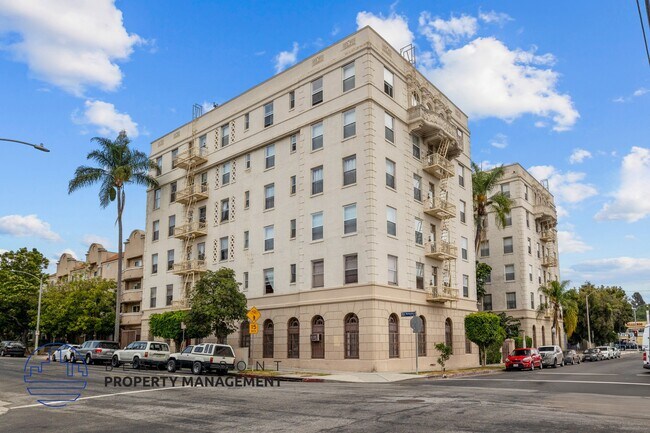 3333 W. 4th St.