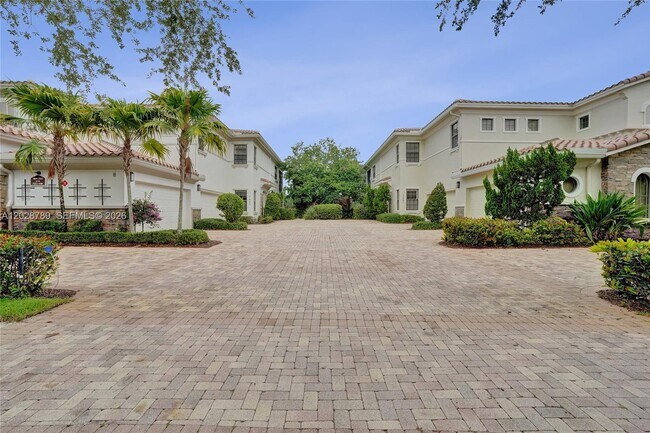 Photo - 7663 Old Thyme Ct Unit 7C