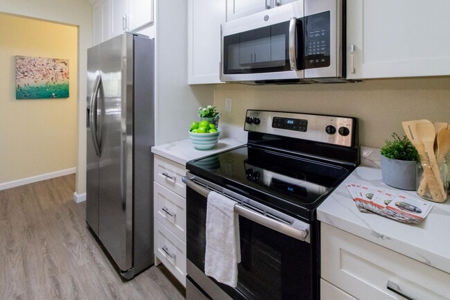 Meadowood Village Apartments