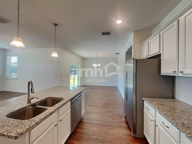 Photo - 2458 Ixora Ct