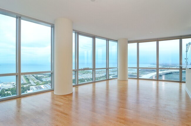 Photo - 1211 S Prairie Ave Unit 3603