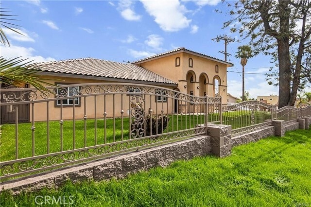 Photo - 3865 Del Rosa Ave