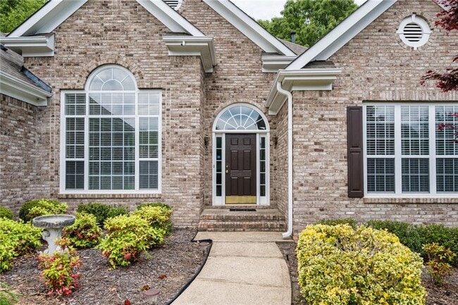 Photo - 4264 Milford Pl NE