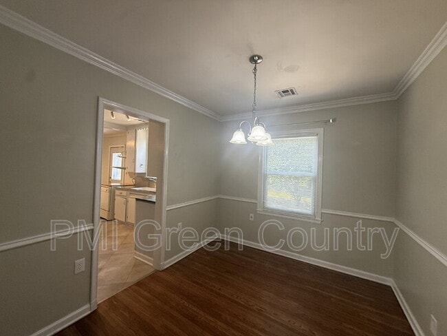 Photo - 2811 E 1st Pl