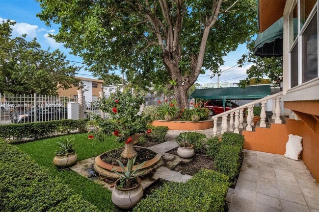 Photo - 1033 NW 6th St Unidad A