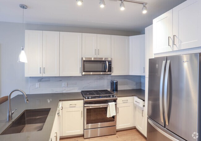 2BR, 2BA, 1188 SF