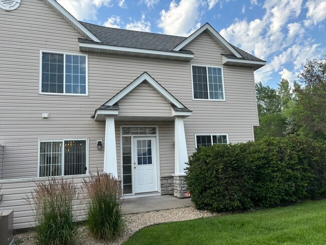 Photo - 8422 Yukon Cir N