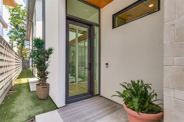 Photo - 3617 Springbrook St