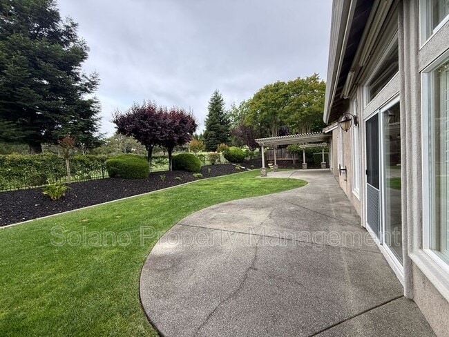 Photo - 2833 Prestwick Ct