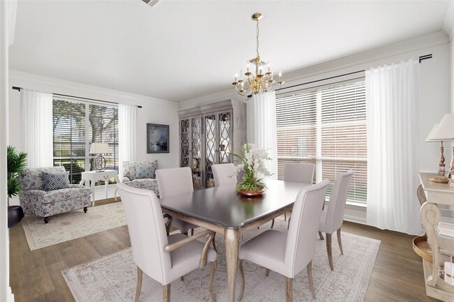 Photo - 3326 Lakeway Ln