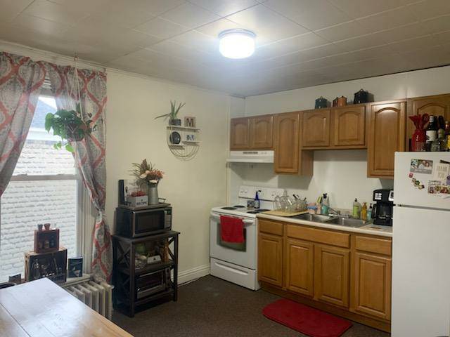 340 Ten Eyck St Unit 2