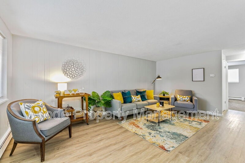 Photo - 446 West 10th Street
