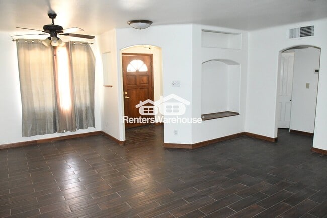 Photo - 325 W Highland Ave
