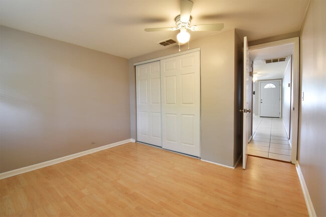 Photo - 639 Dogwood Ct Townhome