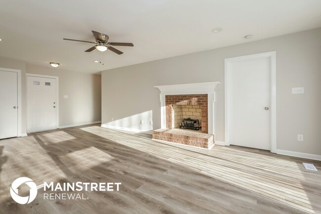 Photo - 17 Governors Pl