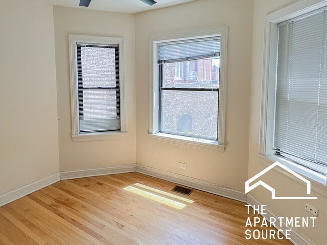 Photo - 622 W Roscoe St Unit 1A