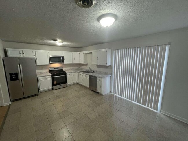 Photo - 121 Scenic Pk Pl