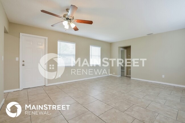 Photo - 878 Crawford St