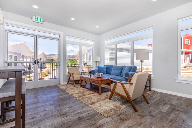 Photo - Cottages at Pike View