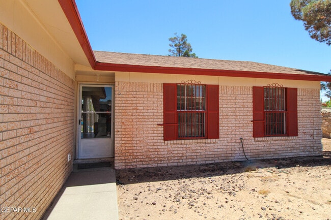 Photo - 1808 Dean Martin Dr House