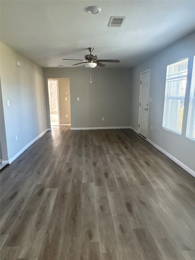 Photo - 432 Dr. Martin Luther King Jr. Dr.