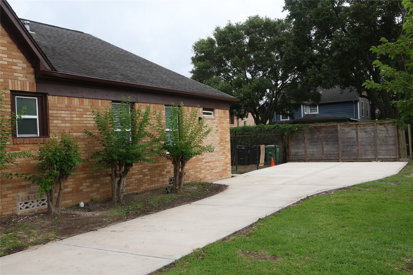 Photo - 3121 Southmore Blvd