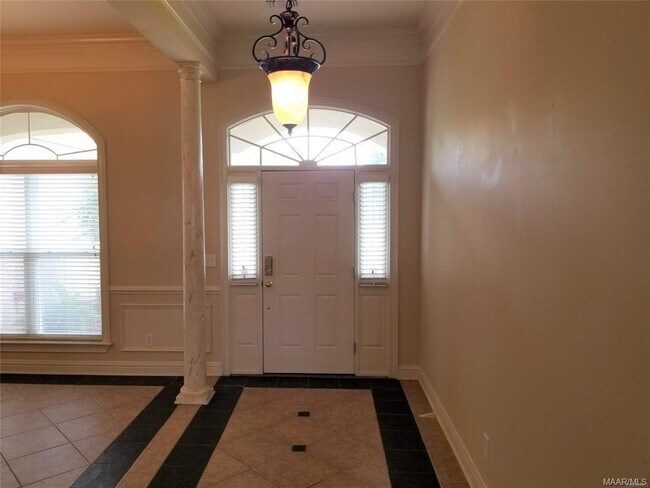 Photo - 8337 Chadburn Crossing