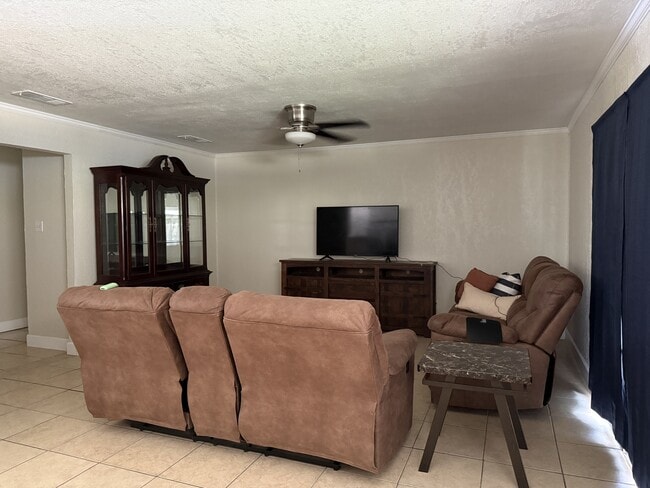 Photo - 1906 N 60th St