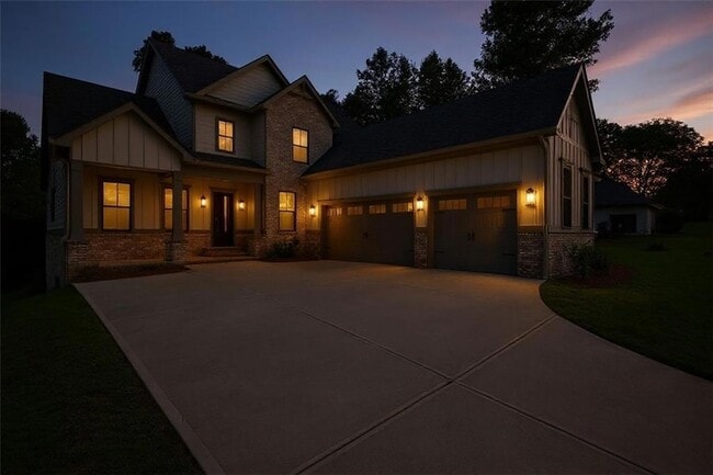5676 Meadow View Dr