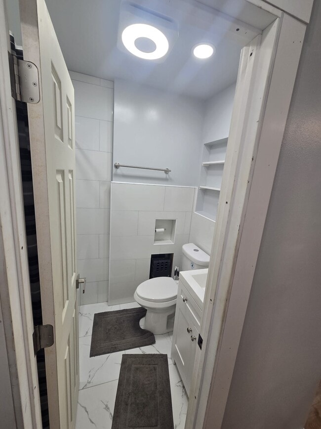 Photo - 658 E 86th St Unit Fully Renovated 2 Br Apartment