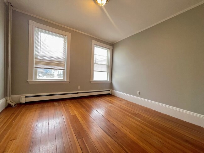 Photo - 31 Wheatland St Unit 1