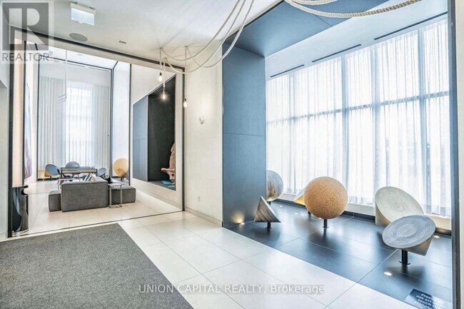 Photo - 20 Richardson St Unit 702