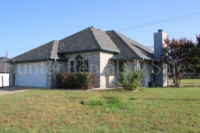 Photo - Spacious Corner Lot Killeen Home with Fruit-Bearing Backyard Trees