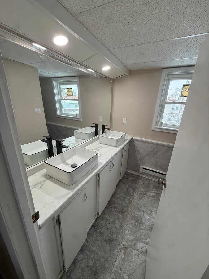 Photo - 2430 3rd Ave Unit FL.2