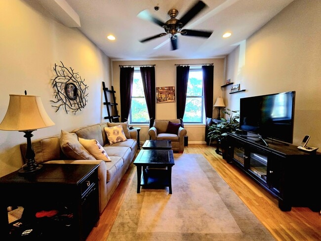 Photo - 123 Washington St Unit 3L