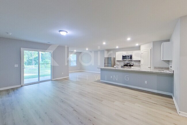 Photo - 2519 Upland Cir