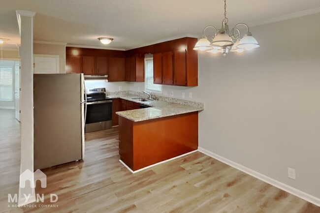 Photo - 720 Bermuda Ave