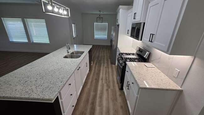 Photo - 1004 Killdeer Ct