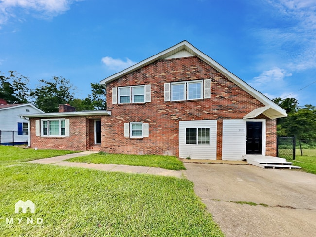 Building Photo - 102 Harrison Rd