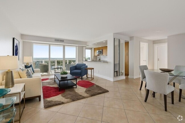 Building Photo - 2841 N Ocean Blvd Rental