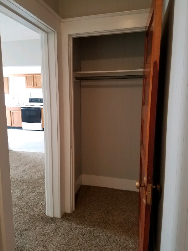 Photo - 225 1/2 E Findlay St Unit Apt G