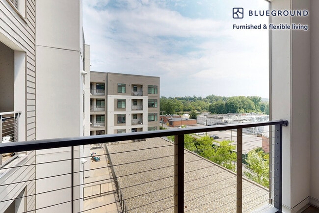 Photo - 240 E Shore Rd Unidad FL4-ID1172A