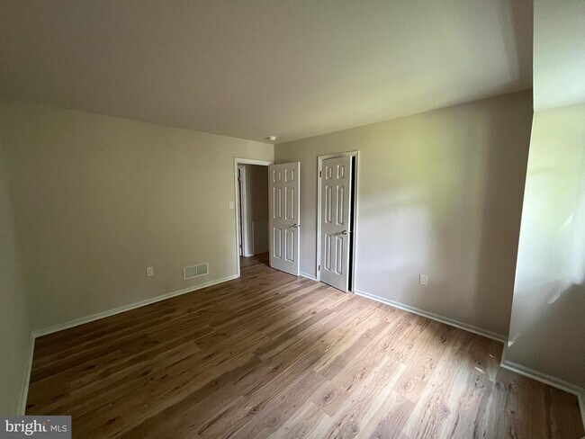 Photo - 116 Rue Charmille Rd