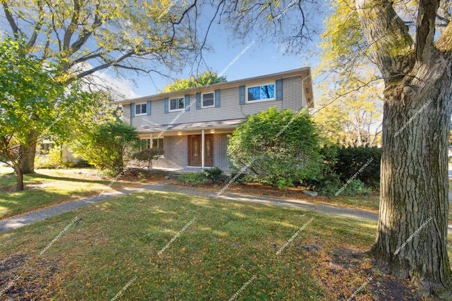 Building Photo - Rare Rental Opportunity: 4-Bedroom, 2.5-Ba...